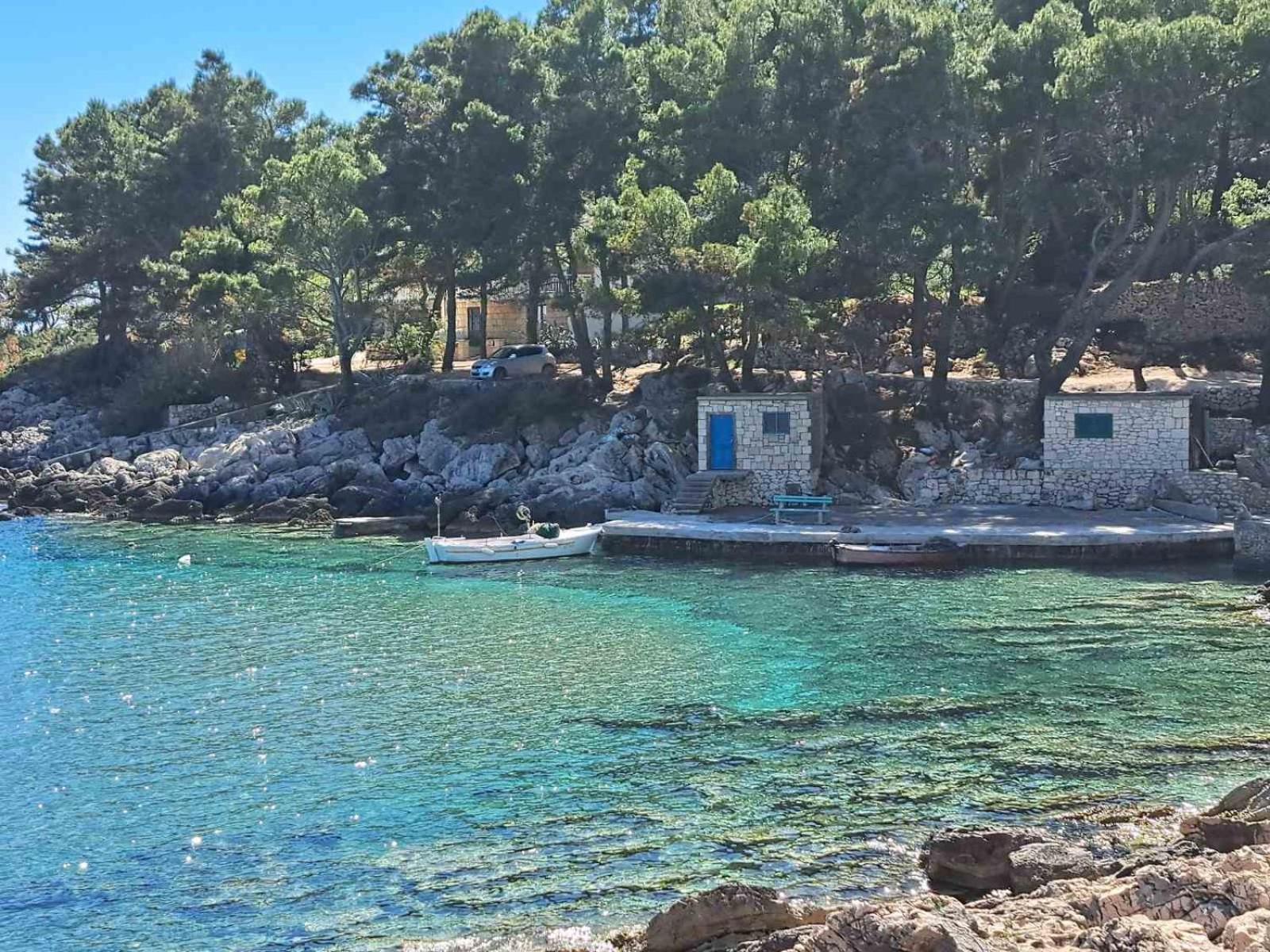 Apartments Ana By The Sea Лумбарда Екстериор снимка