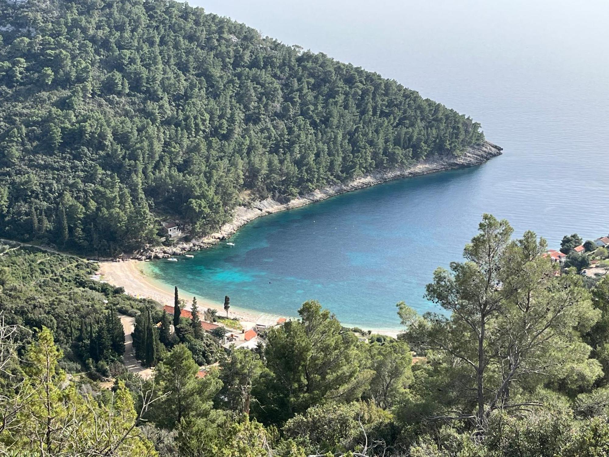 Apartments Ana By The Sea Лумбарда Екстериор снимка